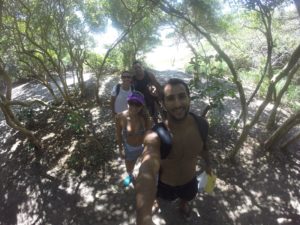 Praia Funda em Barra de Guaratiba