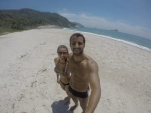 Praia Funda em Barra de Guaratiba