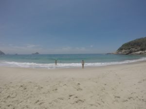 Praia Funda em Barra de Guaratiba